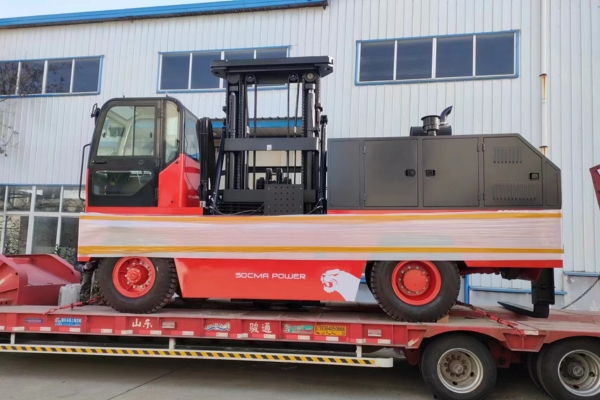 رافعة شوكية جانبية ديزل SOCMA HNS100 للتعامل مع الأجسام الطويلة